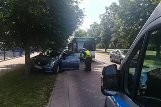 Białystok. Wypadek autobusu BKM. Sześć osób rannych