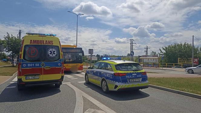 Gwałtowne hamowanie autobusu w Łomży! Dwie kobiety zostały zabrane do szpitala ZDJĘCIA