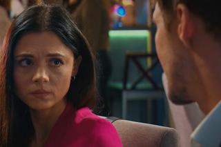 	M jak miłość odc. 1715. Marcin (Mikołaj Roznerski), Iza (Adriana Kalska)