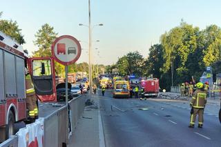 Koszmarny wypadek w Olsztynie. Wiele osób rannych w zderzeniu czterech pojazdów [ZDJĘCIA]