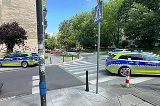 Tragiczne potrącenie chłopca na Woli. Toyota zmiotła go z jezdni, potworne wgniecenie w aucie