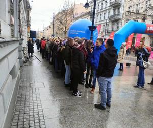 Polonez dla Łodzi. Setki łodzian we wspólnym tańcu [ZDJĘCIA]