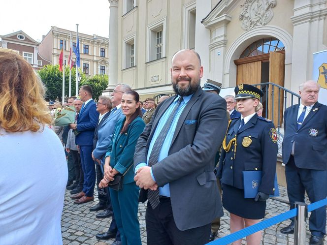 Trwają obchody Święta Policji w Lesznie. Świętują policjanci i policjantki