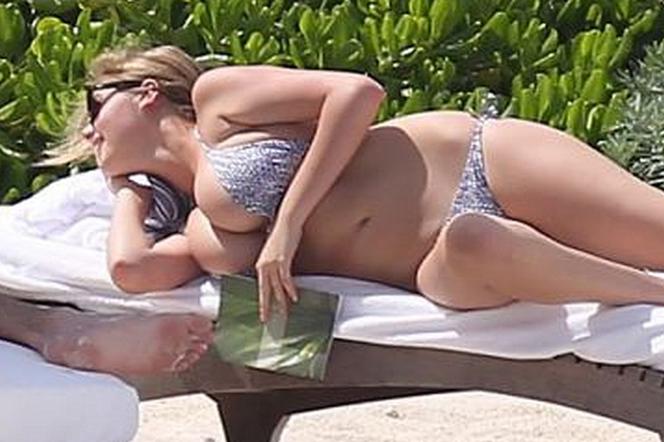 Kate Upton w bikini - wakacje - sexy bikini