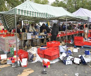 Bazar Olimpia w Warszawie. Tam można poczuć prawdziwy klimat lat dziewięćdziesiątych