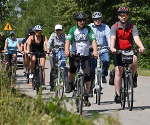 Za nami już II tegoroczna wycieczka z cyklu Wakacje na rowerze. Trzecia odbędzie się 5 sierpnia 2024 roku. Trwają zapisy!