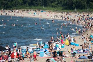 Tutaj mogą być paragony grozy. Tyle zapłacisz za nocleg nad Bałtykiem na długi sierpniowy weekend. Lepiej usiądź 