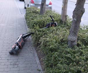 Dzieci miały wypadek na hulajnodze elektrycznej. Policjanci sprawdzają, czy były pijane