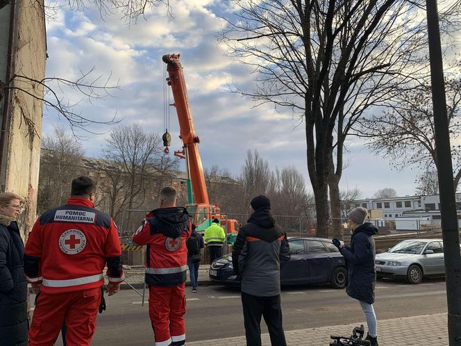 Kolejna katastrofa budowlana w Lublinie? Mieszkańcy kamienicy przy ul. Farbiarskiej w nocy zaczęli ratować swój dobytek