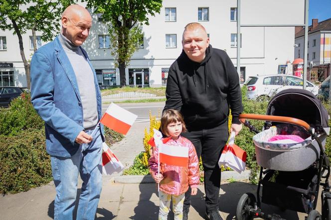 Piekary Śląskie. Trwa akcja Wywieś Flagę