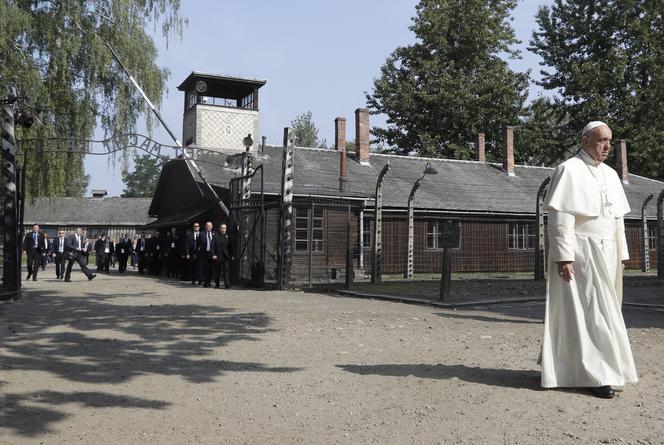 Papież Franciszek w obozie Auschwitz Birkenau