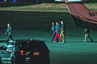 Zamknęli dla niego lotnisko