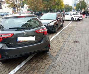Nowe zasady parkowania na ul. Słowackiego. Ma być więcej miejsca dla pieszych