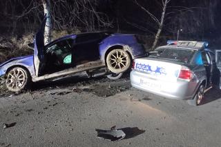 Sceny jak z filmu! Kierowca audi chciał przejechać policjantów. Potem padły strzały! [GALERIA]