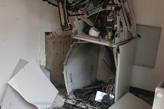 Włamywali się do bankomatów. Zatrzymała ich policja