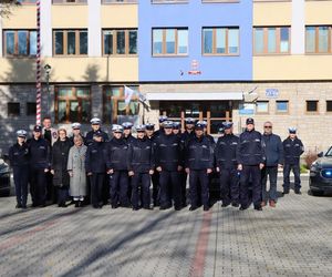 Nowe nieoznakowane radiowozy policji