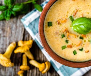 Najlepsza zupa kurkowa – przepis, który zachwyca prostotą i smakiem