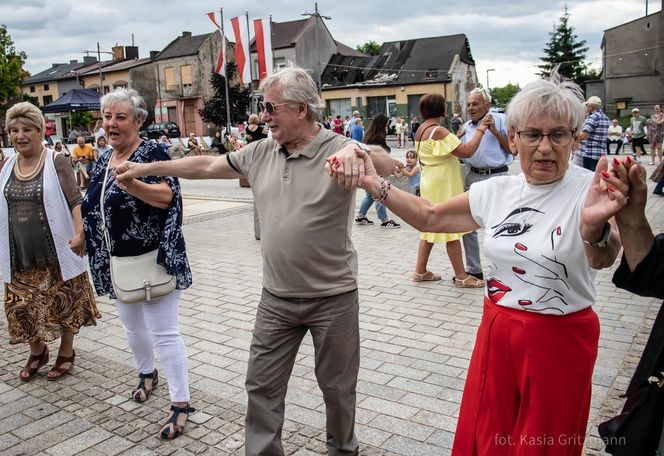 Starachowickie potańcówki na Rynku 2025