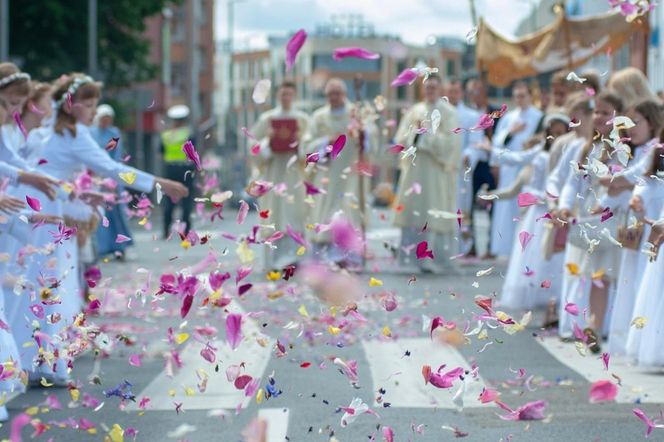Data długiego weekendu zależy od Wielkanocy. Kiedy wypada Boże Ciało?