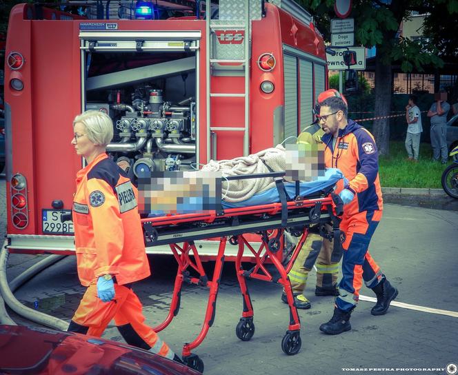 Tragiczny pożar w Tychach. Kobieta zginęła, jej syn jest poparzony