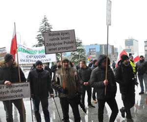 Rolnicy protestują. Utrudnienia na drogach w całej Polsce