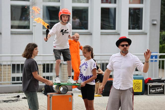 Carnaval Show w Plazie w Lublinie. Było zianie ogniem, pokaz iluzji i żonglerki oraz spektakl aerialowy!