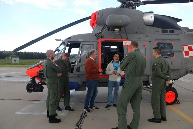 Uratowani żeglarze podziękowali pilotom