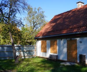 Zabytkowe domki na białostockich Dojlidach zburzone
