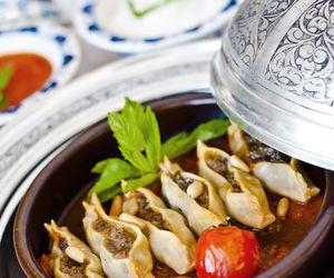 Tureckie pierogi manti.  Oryginalny przepis na manty - tureckie pierogi z mięsem