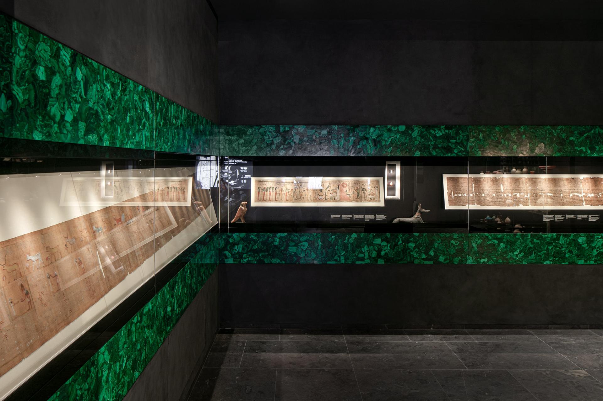 Galeria Sztuki Starożytnej projektu Nizio Design International: fotospacer po zmodernizowanych wnętrzach