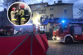 Strażacy wynieśli z budynku nieprzytomnego 29-latka. Groźny pożar we Wrocławiu