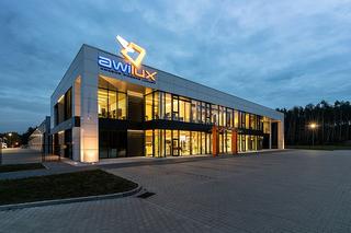 Awilux postawił na pomoc w dezynfekcji szpitala i karetek  
