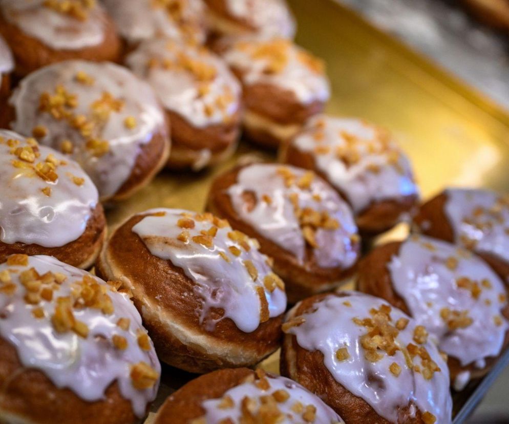 Popularna sieć sprzedaje pączki po 9 groszy. Takiej promocji na Tłusty Czwartek jeszcze nie było!