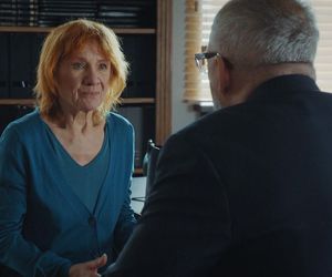 M jak miłość, odcinek 1868: Pani Ola (Ewa Kolasińska), Werner (Jacek Kopczyński)