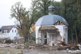 Dotarliśmy do odciętego od świata Stronia Śląskiego. Wstrząsający obraz zniszczeń