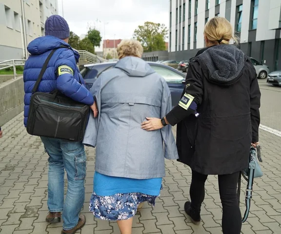 Gang dyrektorek szkół rozbity. Wyłudziły 40 mln zł, na listach byli nawet zmarli