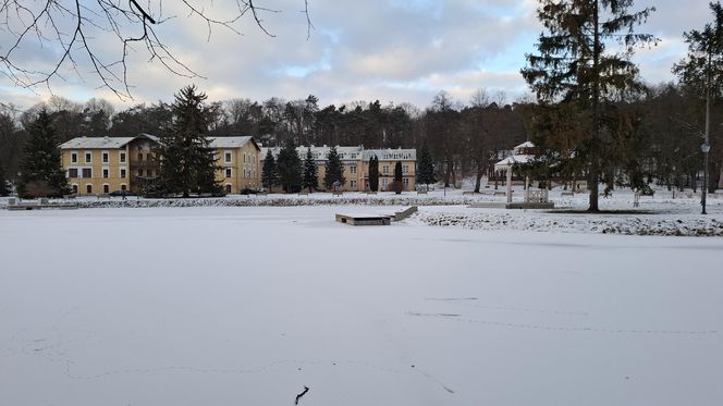 Nałęczów - Park Zdrojowy zimą