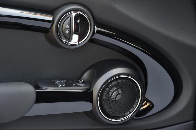 2015 MINI John Cooper Works