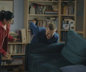 M jak miłość, odcinek 1882. Kinga (Katarzyna Cichopek), Piotrek (Marcin Mroczek)