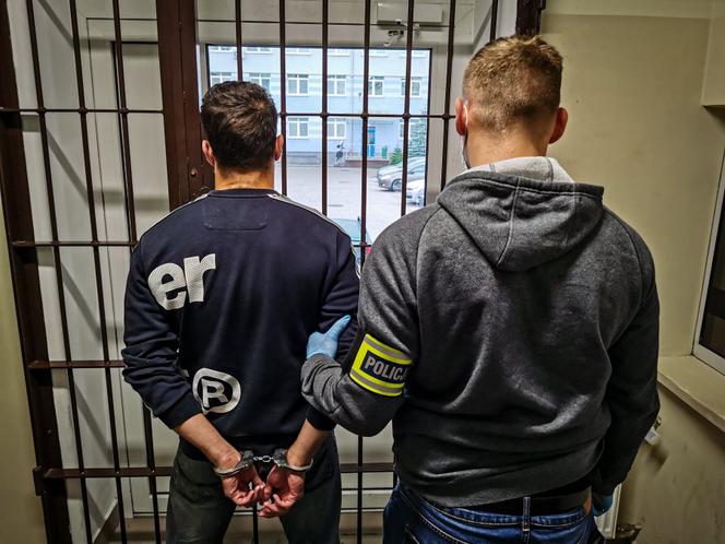 Walka o fileta z kurczaka w jednym ze sklepów. Złodziej kontra ochroniarz [ZDJĘCIA]