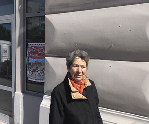 „Marzę, żeby się ogrzać przed śmiercią”. Mieszkańcy kamienicy w centrum Warszawy żyją bez centralnego ogrzewania