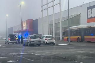 Pijany kierowca autobusu wsiadł za kółko i chciał odjechać. Zadziałały systemy bezpieczeństwa