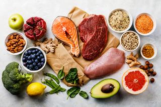 Co jeść po przebyciu COVID-19? Dieta ozdrowieńca: składniki odżywcze i łatwe przepisy