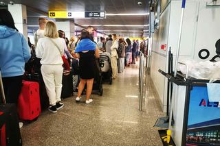 Drony nad Polską. Lotnisko Chopina