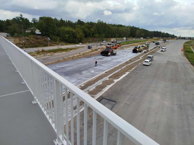 Nowy wiadukt na A2 w ciągu ul. Domanickiej w Siedlcach jest już otwarty i przejezdny