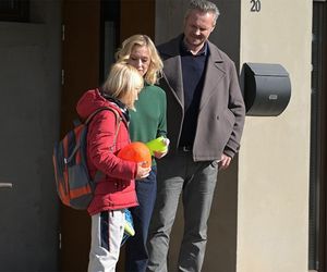 Pierwsza miłość, odcinek 4024: Kaja (Elżbieta Trzaskoś), syn Kai - Kostek, mąż Mikołaj Kamiński (Michał Gadomski)