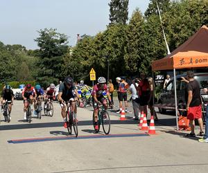 Sportowa rywalizacja i wspólne pomaganie. Za nami 8. edycja Tour de Cracovia Amatorów! 