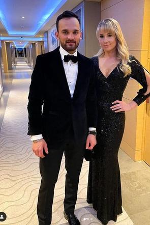Bartosz Zmarzlik ŻONA Kim jest Sandra Zmarzlik, żona Bartosza Zmarzlika ZDJĘCIA