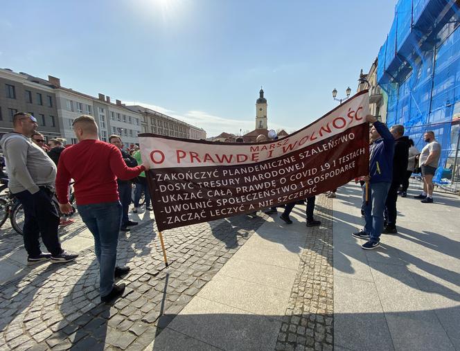 Marsz "Zatrzymać szleństwo" w Białymstoku