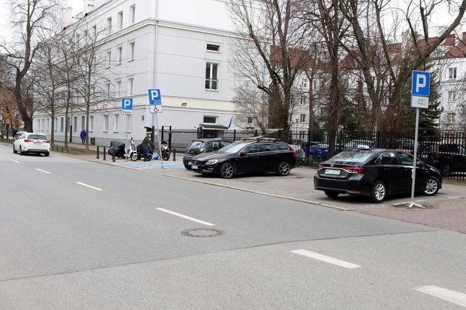  Strefa Płatnego Parkowania w Warszawie. Cud na Mokotowie. Tak wyglądał pierwszy dzień po włączeniu parkometrów